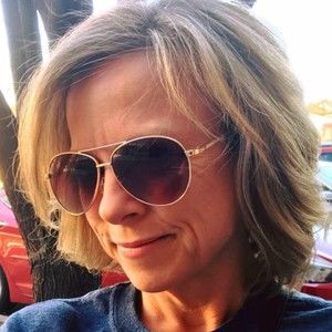 Meet your Posher, Julie